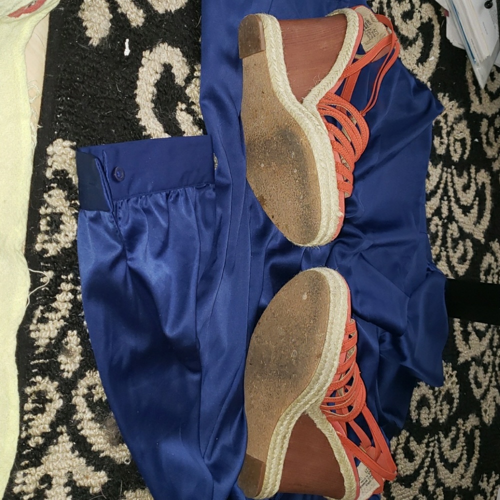 Shoes - Picture 4 of 4